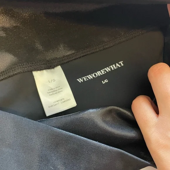 WeWoreWhat Shiny Faux Leather Set - Picture 4 of 4